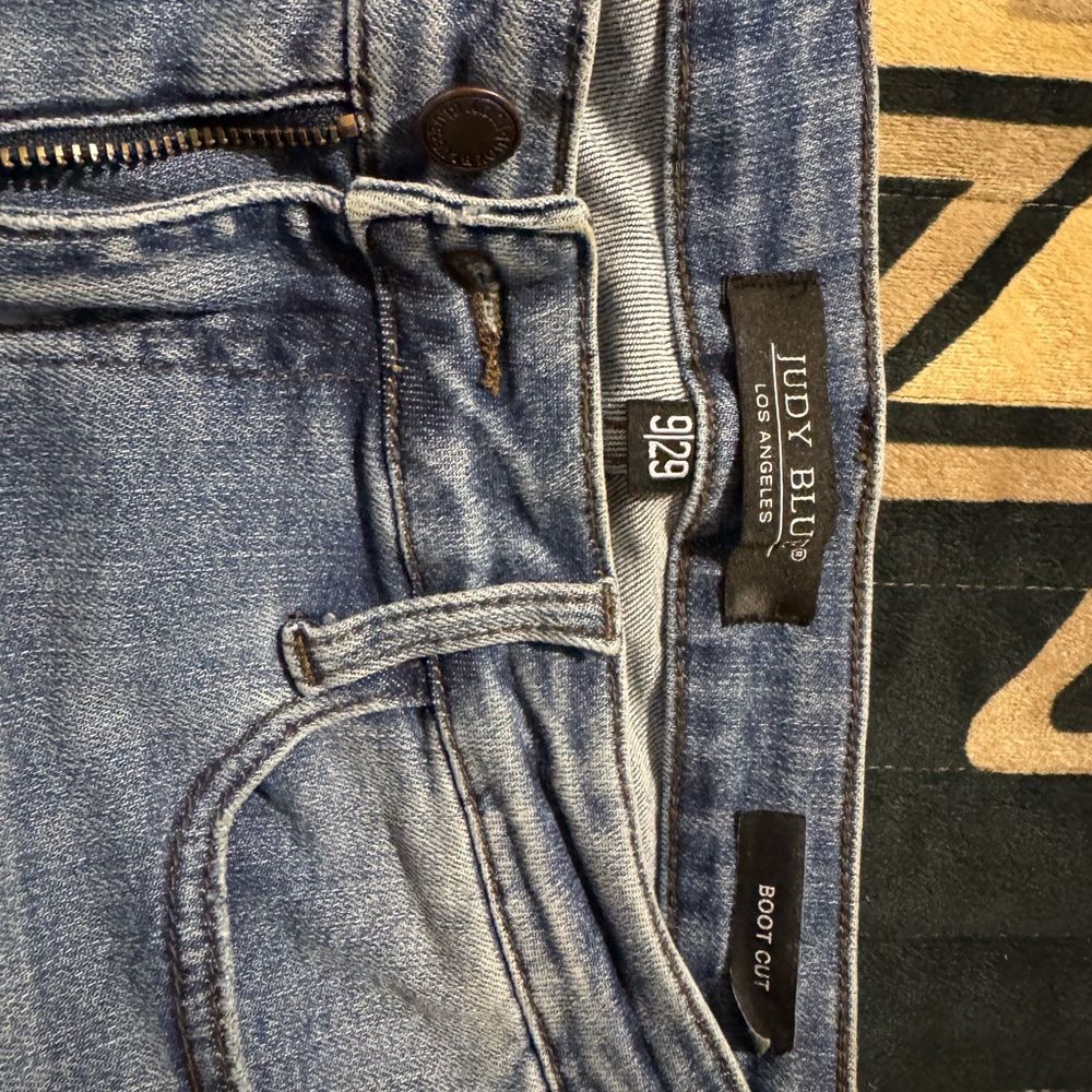 Judy Blue Light Wash Denim Jeans
